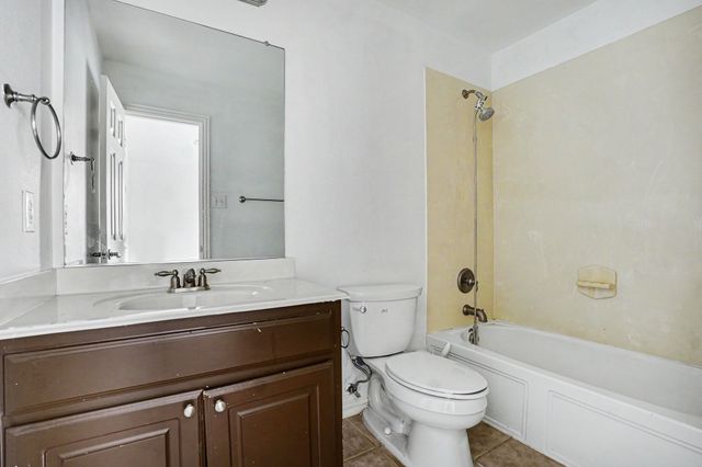 3023 Riverwood Lane, Grand Prairie, TX 75052
