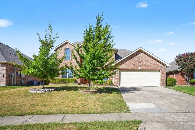 3023 Riverwood Lane, Grand Prairie, TX 75052