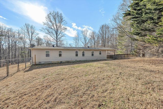 708 Mountain Meadow DR, Vinton, VA 24179