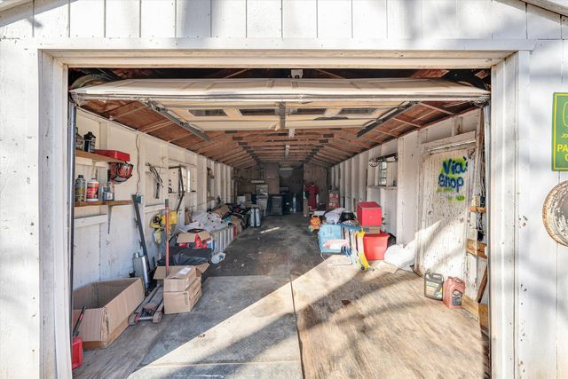 708 Mountain Meadow DR, Vinton, VA 24179