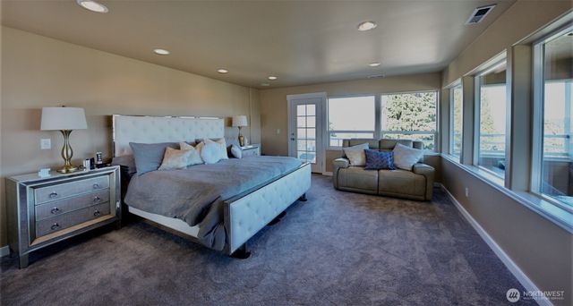 11031 Cornell Avenue S, Seattle, WA 98178