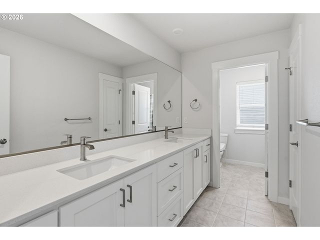 16834 Sw BEEMER Ln, Portland, OR 97224