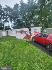 214 KENNEDY AVE, Williamstown, NJ 08094
