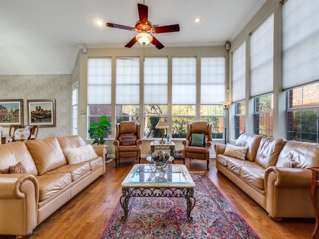 5217 Tennington Park, Dallas, TX 75287