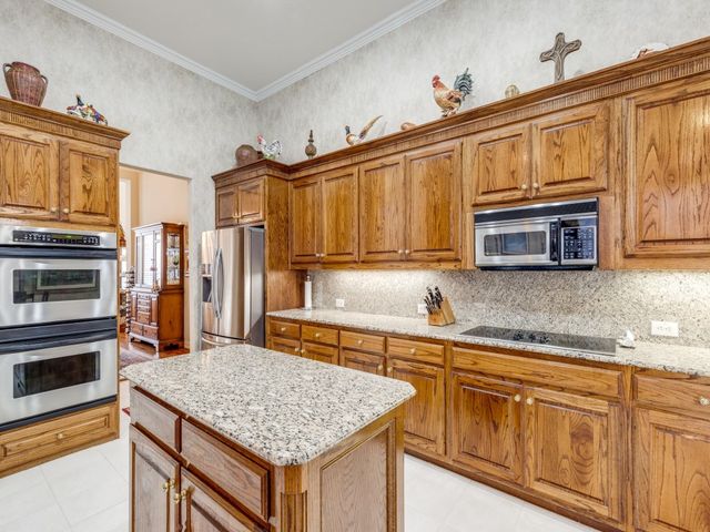 5217 Tennington Park, Dallas, TX 75287