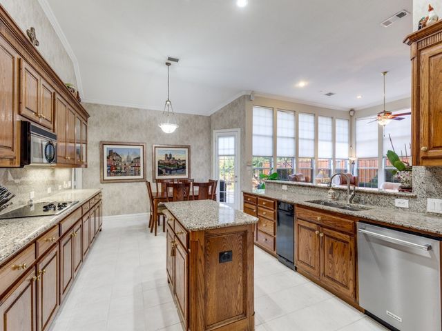 5217 Tennington Park, Dallas, TX 75287