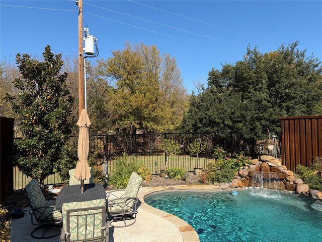 5217 Tennington Park, Dallas, TX 75287