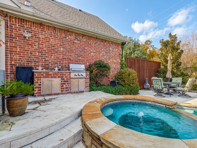 5217 Tennington Park, Dallas, TX 75287