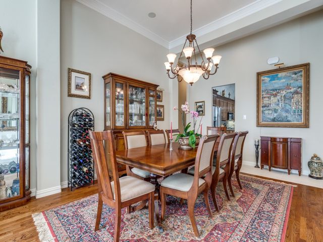 5217 Tennington Park, Dallas, TX 75287