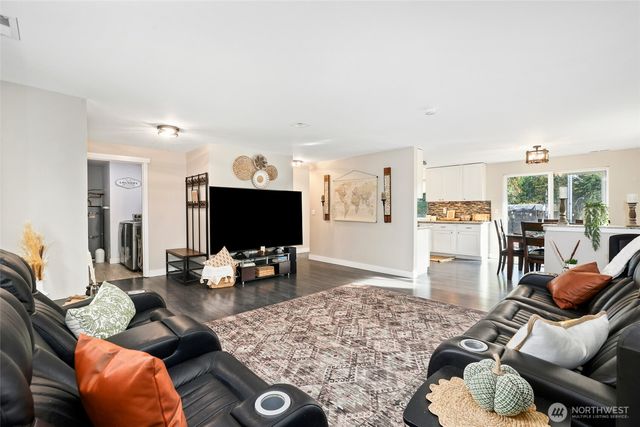 20115 53rd Avenue Ct E, Spanaway, WA 98387