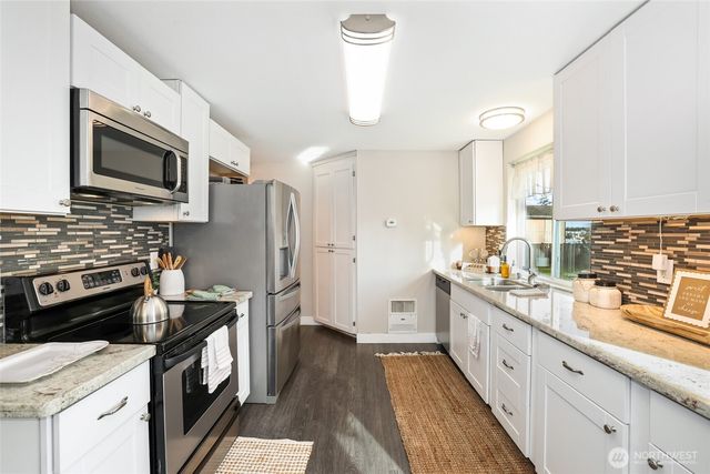 20115 53rd Avenue Ct E, Spanaway, WA 98387