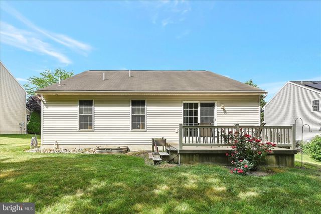 14 CRANBERRY CT, Lebanon, PA 17046