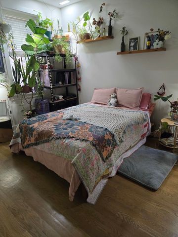 3707 N Southport Avenue 2, Chicago, IL 60613