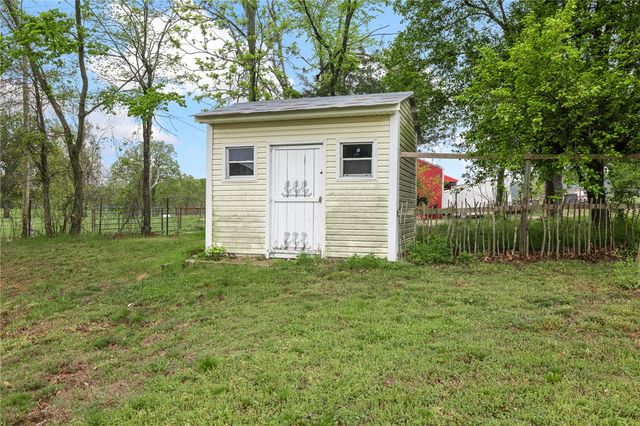10052 HWY 206, Harrison, AR 72601