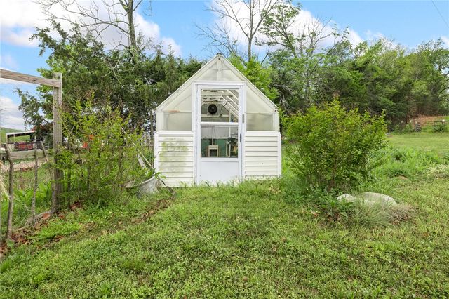 10052 HWY 206, Harrison, AR 72601