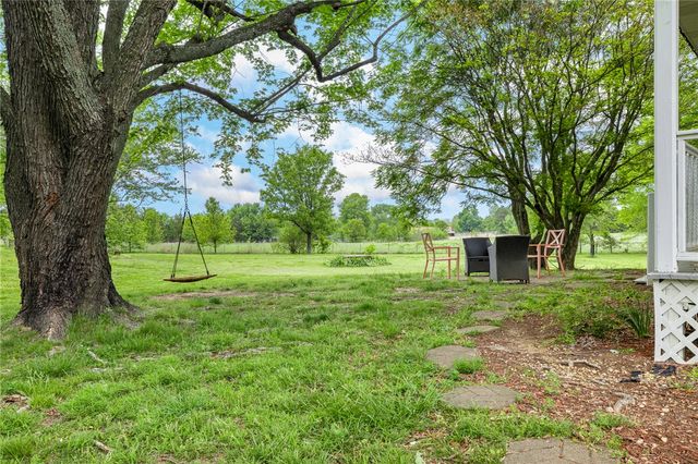 10052 HWY 206, Harrison, AR 72601