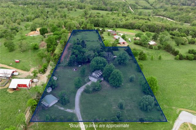 10052 HWY 206, Harrison, AR 72601
