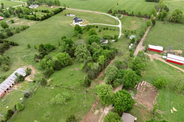 10052 HWY 206, Harrison, AR 72601