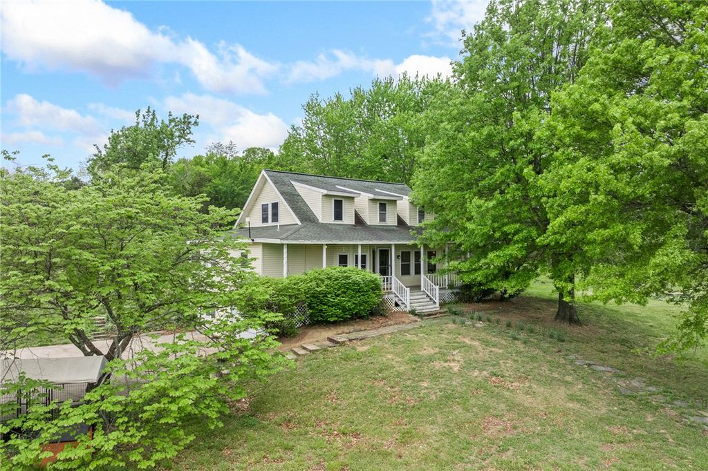10052 HWY 206, Harrison, AR 72601
