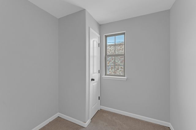 90 Willow Springs Ln, Oakland, TN 38060