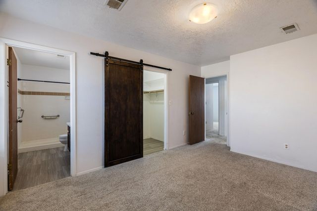 309 Asbury Road NE, Rio Rancho, NM 87124