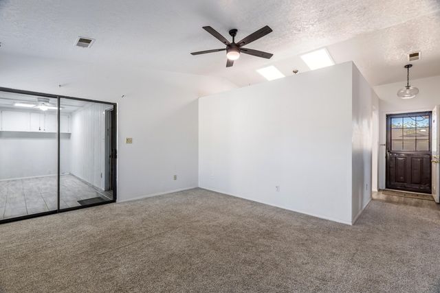 309 Asbury Road NE, Rio Rancho, NM 87124