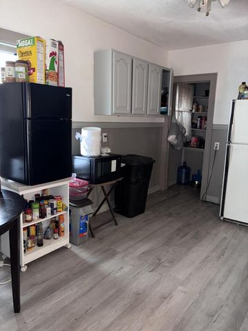 3625 N 19th STREET, Milwaukee, WI 53206