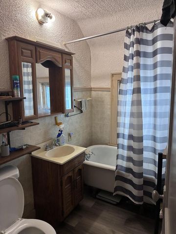 3625 N 19th STREET, Milwaukee, WI 53206