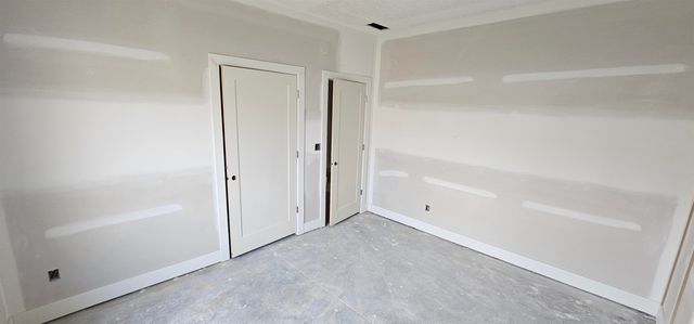 5109 N Toben Ct, Bel Aire, KS 67226