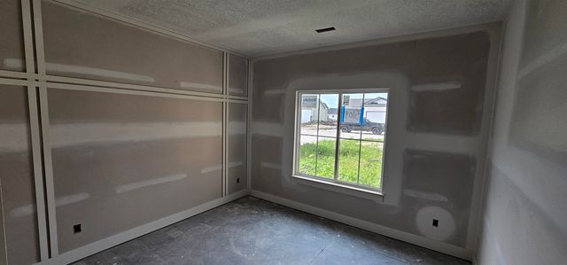 5109 N Toben Ct, Bel Aire, KS 67226
