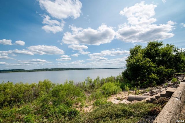 14105 N RIVER BEACH Drive, Chillicothe, IL 61523