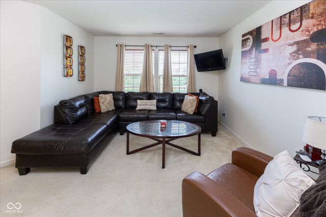 10665 Mistflower Way, Indianapolis, IN 46235