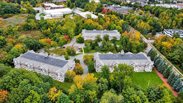 6 Technology Dr 133, Chelmsford, MA 01863