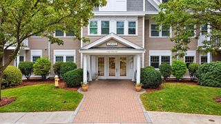 6 Technology Dr 133, Chelmsford, MA 01863