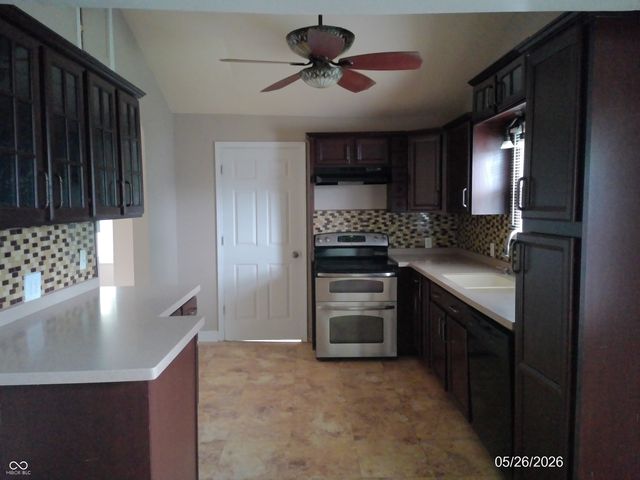 5229 W Caven Street, Indianapolis, IN 46241