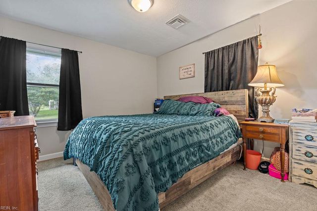 31165 Cardinal AVE, Franklin, VA 23851