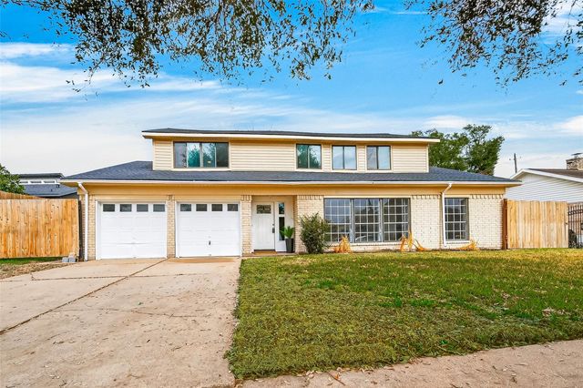 9110 Vickijohn Drive, Houston, TX 77031