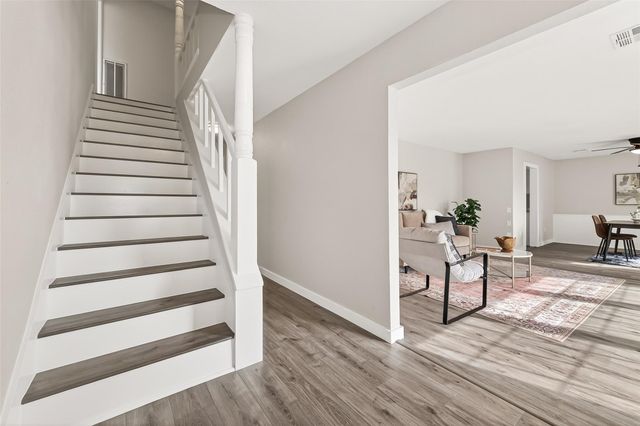 9110 Vickijohn Drive, Houston, TX 77031