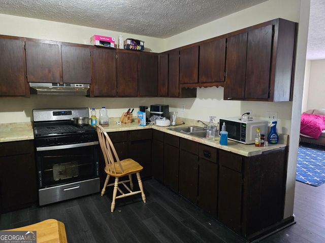 200 Washington Street, Barnesville, GA 30204