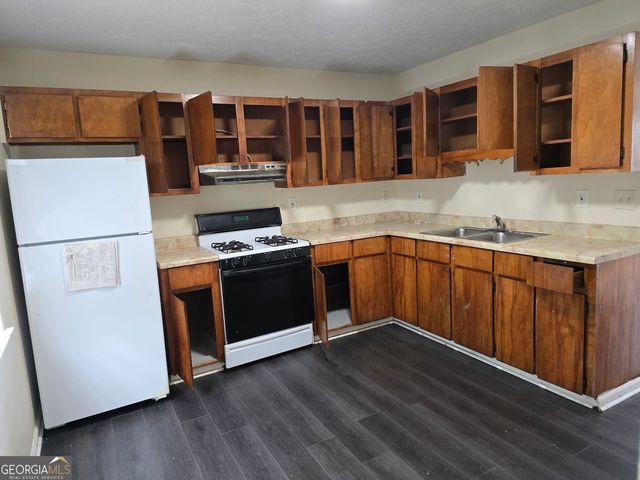 200 Washington Street, Barnesville, GA 30204