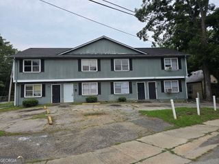 200 Washington Street, Barnesville, GA 30204