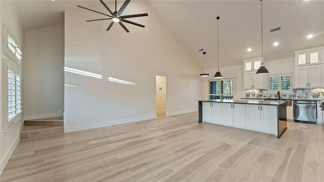 45 Westmorland Drive, Bella Vista, AR 72714