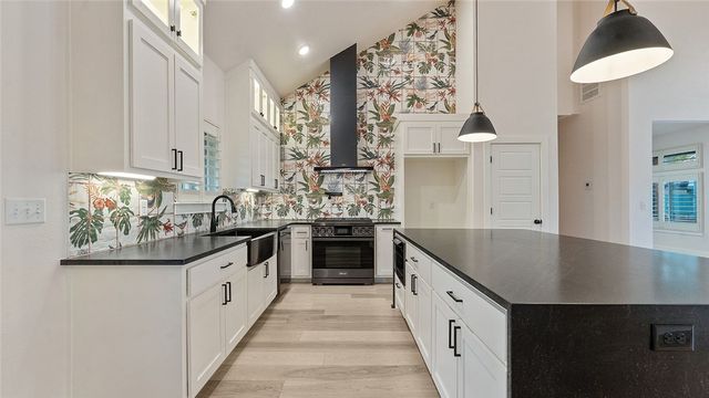 45 Westmorland Drive, Bella Vista, AR 72714
