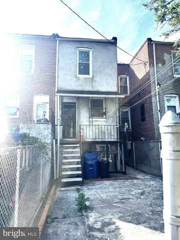 2545 ROBB ST, Baltimore, MD 21218