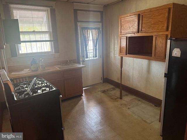 2545 ROBB ST, Baltimore, MD 21218