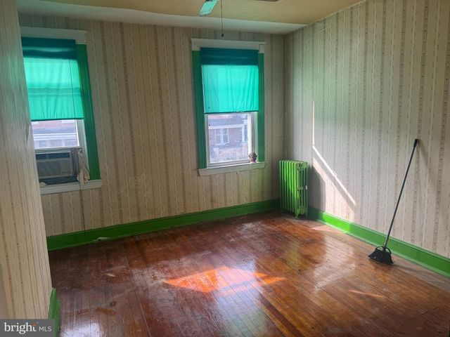 2545 ROBB ST, Baltimore, MD 21218