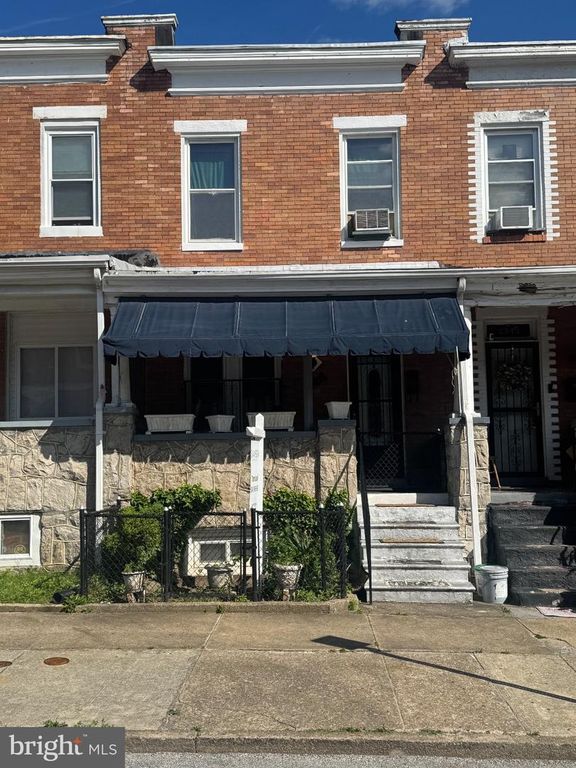 2545 ROBB ST, Baltimore, MD 21218