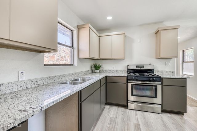 4533 HUECO Avenue, El Paso, TX 79903