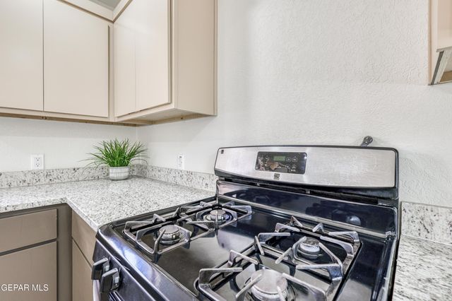 4533 HUECO Avenue, El Paso, TX 79903