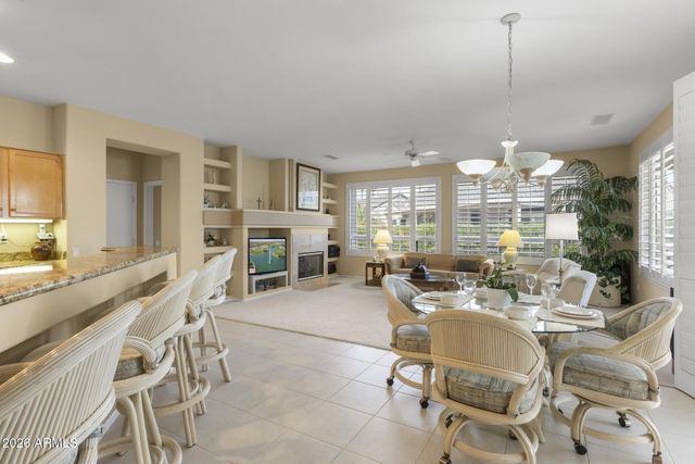 15912 W CLEAR CANYON Drive, Surprise, AZ 85374
